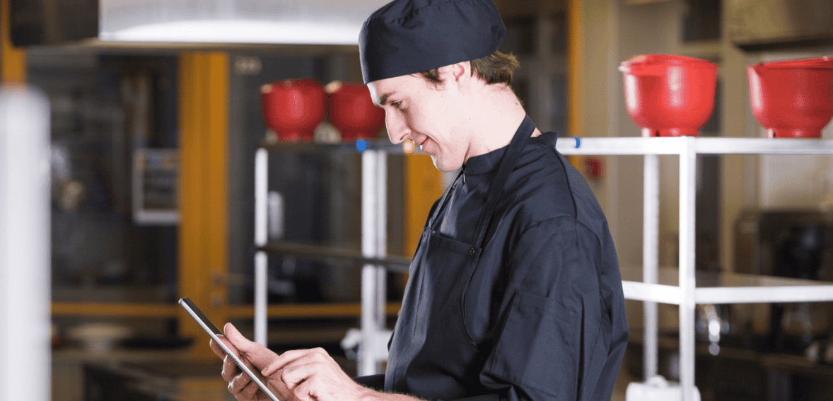 Automating the Back of House: Kitchen Display Systems and Smart Workflows